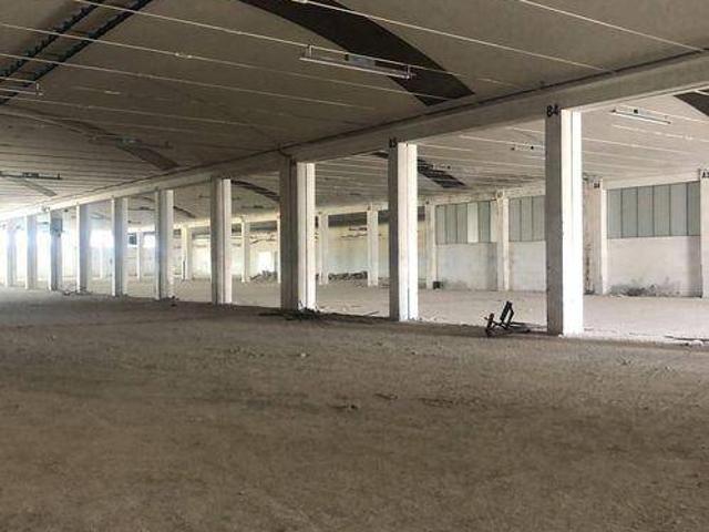 Locale Commerciale in affitto a Treviso, Veneto