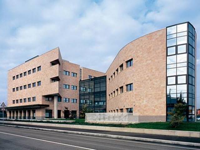 Locale Commerciale in affitto a Treviso, Veneto