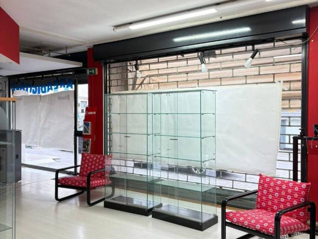 Locale Commerciale in affitto a San Zeno, Treviso