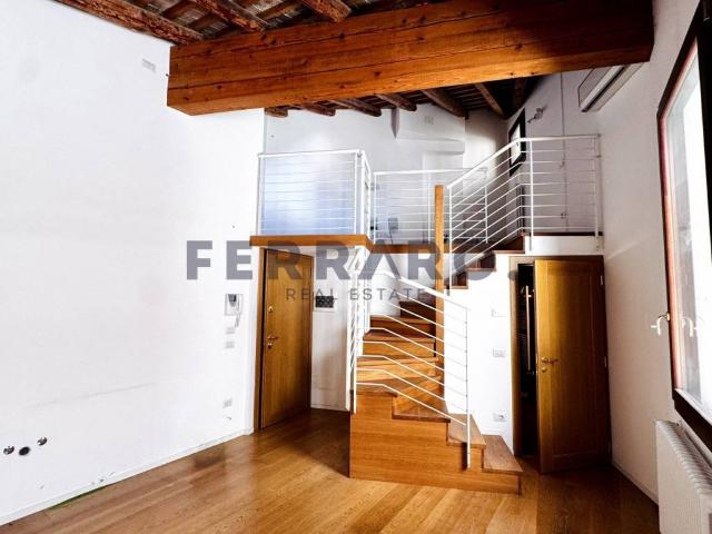 Locale Commerciale in affitto a San Zeno, Treviso