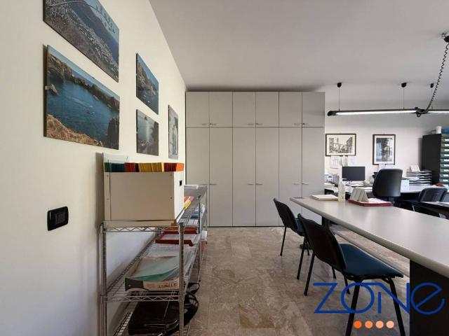 Locale Commerciale in affitto a San Zeno, Treviso