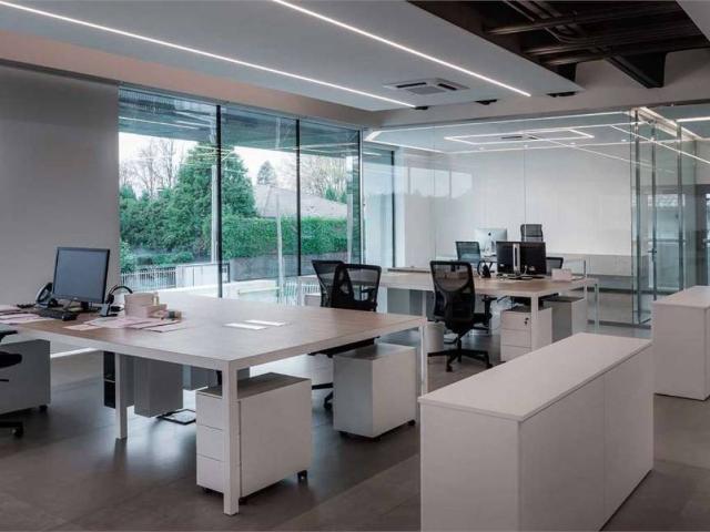 Locale Commerciale in affitto a San Zeno, Treviso