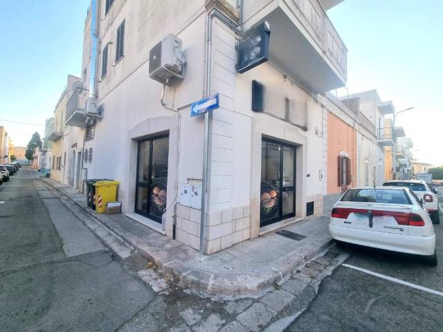 Locale Commerciale in affitto a Puglia, Lecce