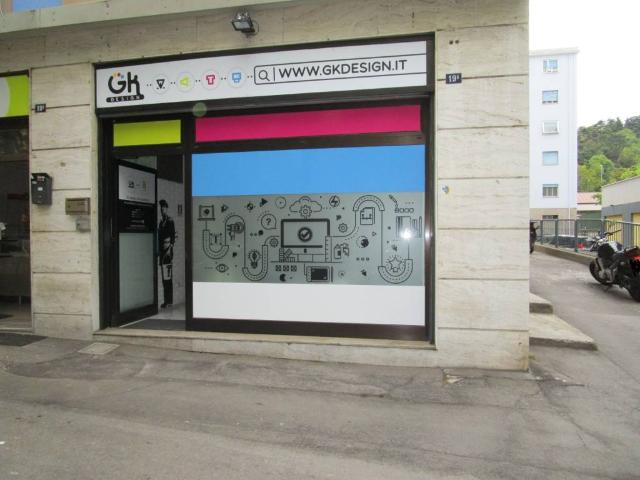 Locale Commerciale in affitto a Servola-Chiarbola-Valmaura-Borgo San Sergio, Villa Opicina