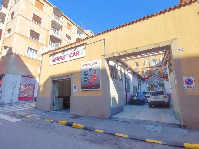 Locale Commerciale in affitto a Città Nuova-Barriera Nuova-San Vito-Città Vecchia, Villa Opicina