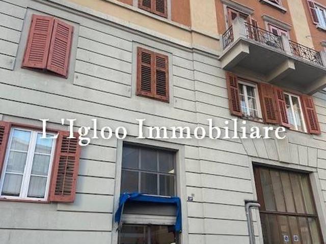 Locale Commerciale in affitto a Barriera Vecchia-San Giacomo, Villa Opicina