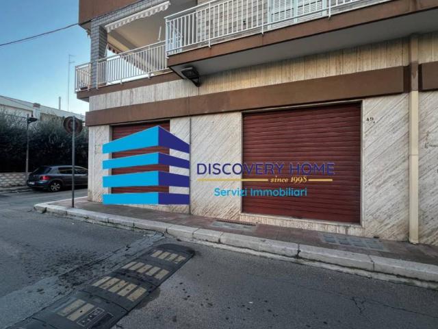 Locale Commerciale in affitto a Puglia, Bari