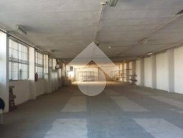 Locale Commerciale in affitto a Turbigo, Lombardia