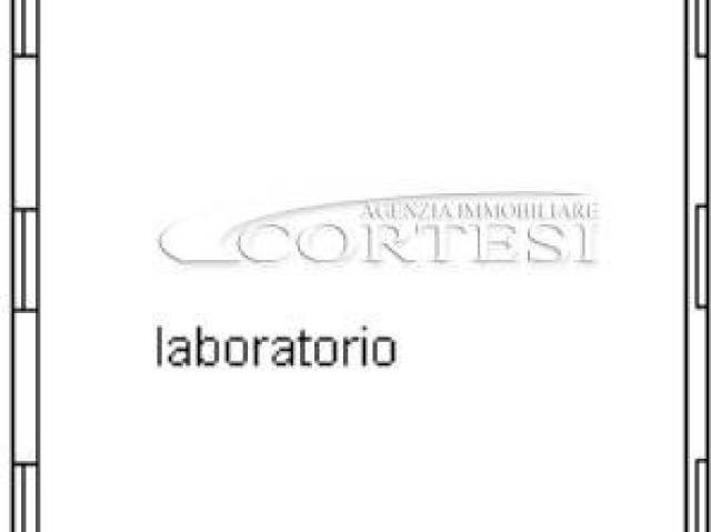 Locale Commerciale in affitto a Umbertide, Umbria