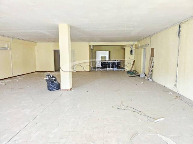 Locale Commerciale in affitto a Umbertide, Perugia