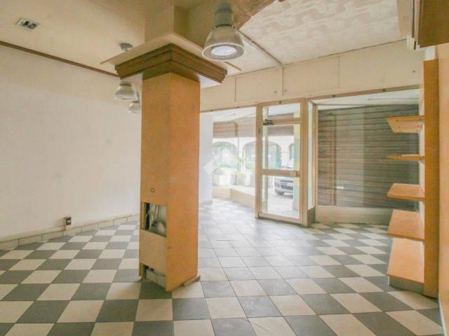 Locale Commerciale in affitto a Urago D'oglio, Lombardia