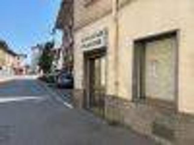 Locale Commerciale in affitto a Vanzaghello, Lombardia