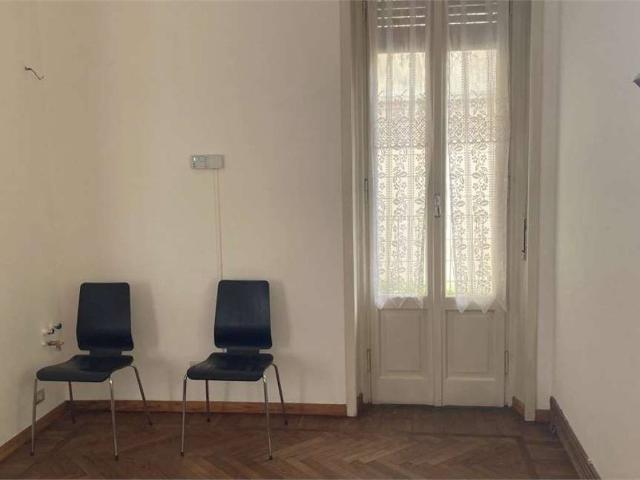 Locale Commerciale in affitto a Biumo Superiore, Varese