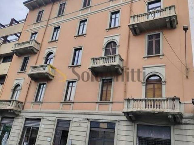 Locale Commerciale in affitto a Biumo Superiore, Varese