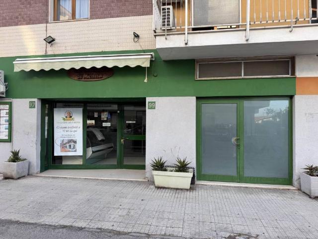Locale Commerciale in affitto a San Paolo, Vasto