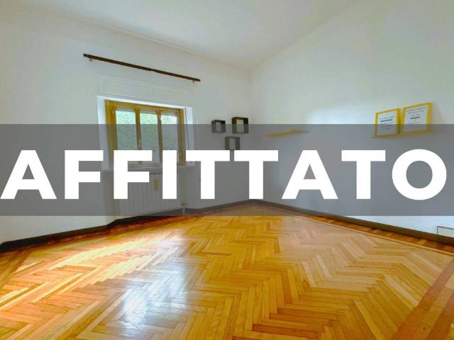 Locale Commerciale in affitto a Vedano Al Lambro, Lombardia