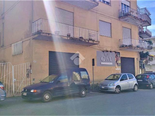 Locale Commerciale in affitto a Roma Capitale, Lazio
