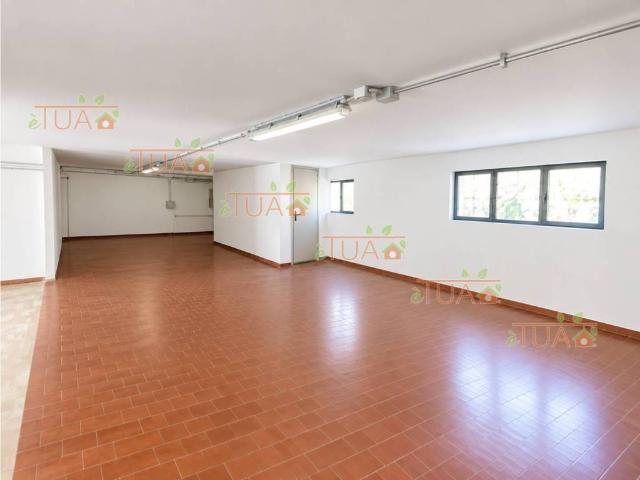 Locale Commerciale in affitto a Favaro Veneto, Venezia