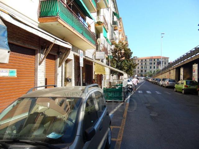Locale Commerciale in affitto a Ventimiglia, Liguria