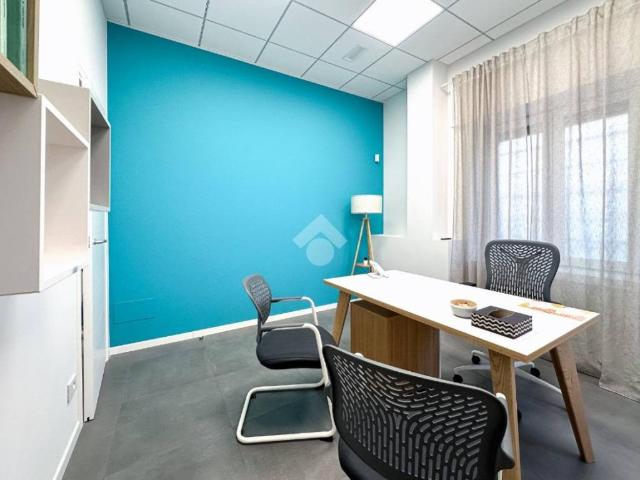 Locale Commerciale in affitto a Ovest, Brenzone