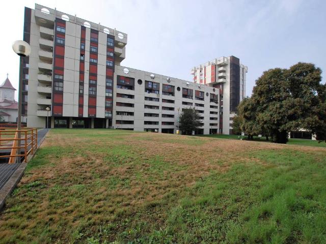 Locale Commerciale in affitto a Verona, Borgo Milano