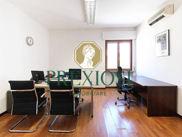Locale Commerciale in affitto a Verona, San Zeno