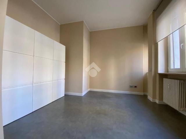 Locale Commerciale in affitto a Nord-Ovest, Brenzone