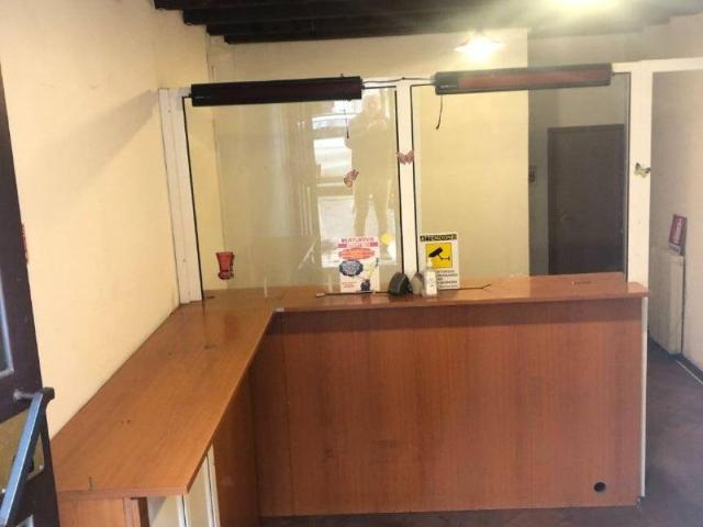 Locale Commerciale in affitto a Centro storico, Brenzone