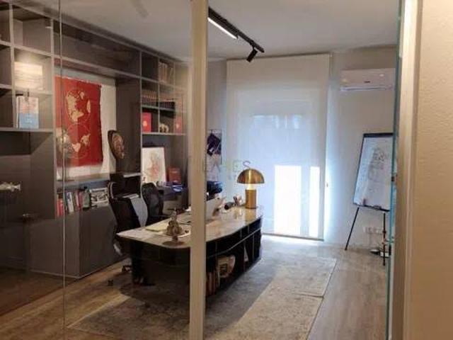 Locale Commerciale in affitto a Sud, Brenzone
