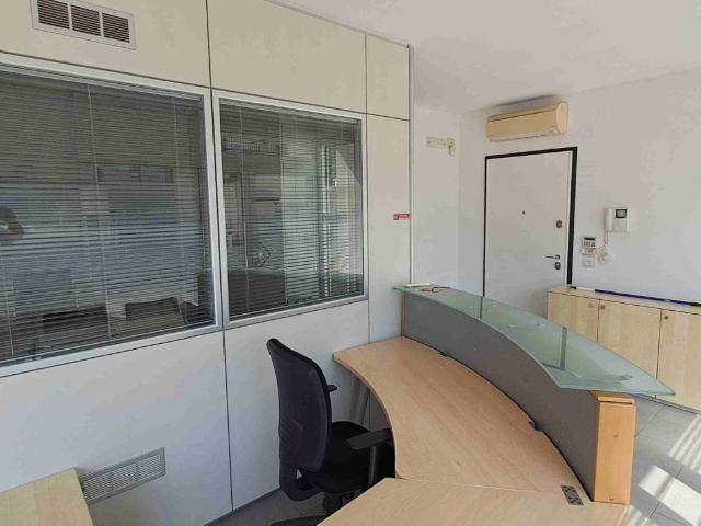 Locale Commerciale in affitto a Verona, Borgo Milano