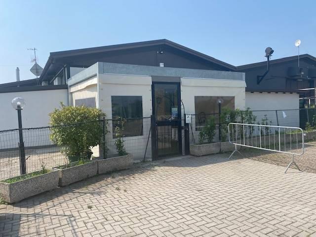 Locale Commerciale in affitto a Verona, Saval Locale Commerciale in affitto a Verona, Saval