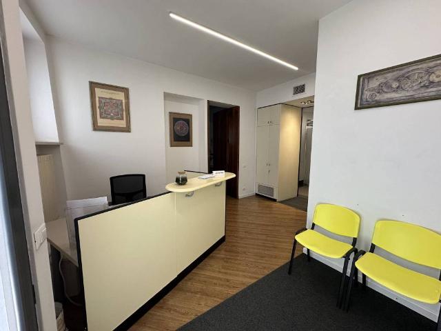 Locale Commerciale in affitto a Verona, San Zeno