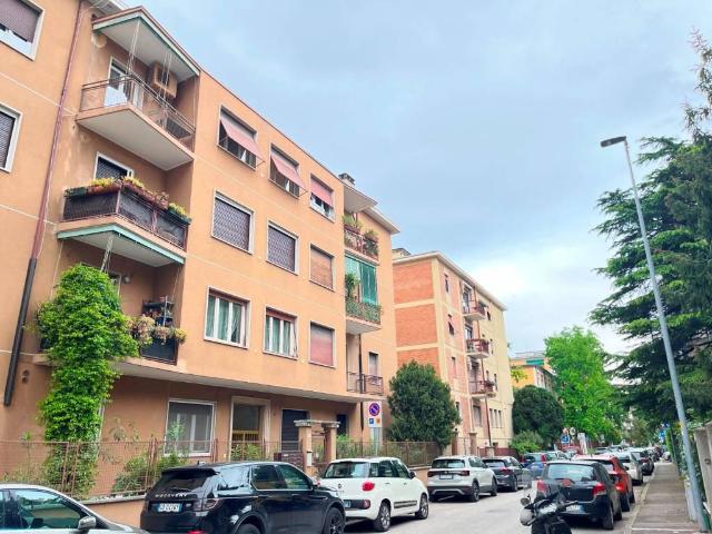 Locale Commerciale in affitto a Nord-Ovest, Brenzone