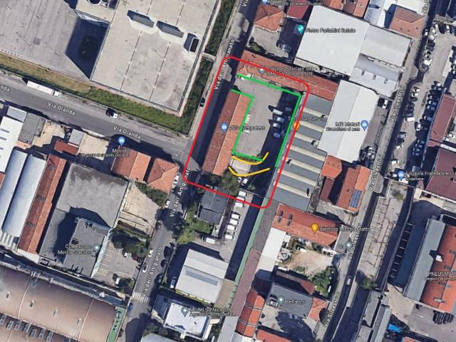 Locale Commerciale in affitto a Sud, Brenzone