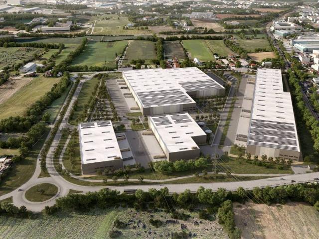 Locale Commerciale in affitto a Sud-Ovest, Brenzone