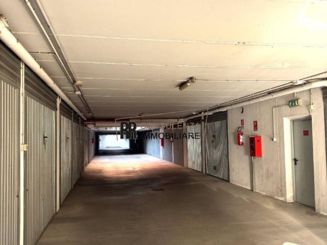 Locale Commerciale in affitto a Nord-Ovest, Brenzone