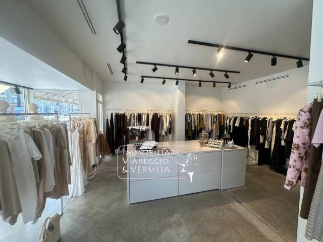 Locale Commerciale in affitto a Viareggio, Toscana