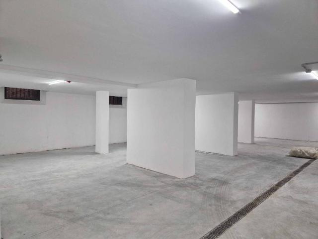 Locale Commerciale in affitto a San Felice, Vicenza