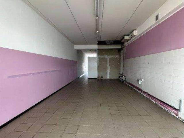 Locale Commerciale in affitto a San Bortolo, Vicenza