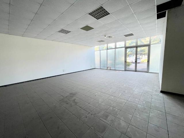 Locale Commerciale in affitto a Vicenza, Veneto