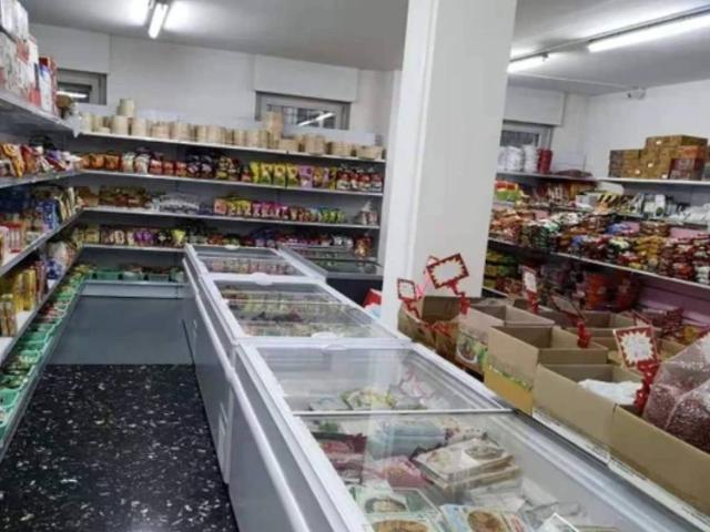 Locale Commerciale in affitto a Vicenza, Veneto