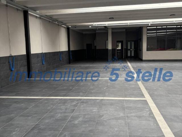 Locale Commerciale in affitto a Vicenza, Veneto