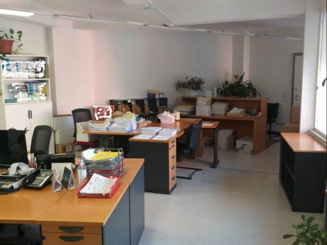 Locale Commerciale in affitto a San Pio X, Vicenza