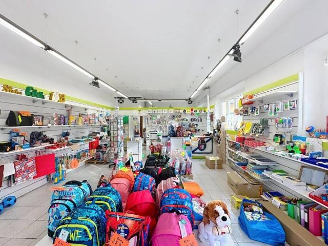 Locale Commerciale in affitto a San Giovanni alla Vena, San Giovannialla Vena