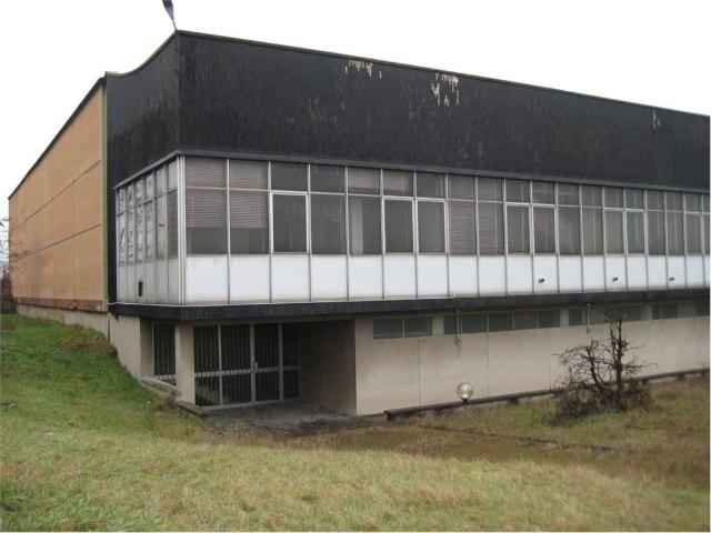 Locale Commerciale in affitto a Vigevano, Lombardia
