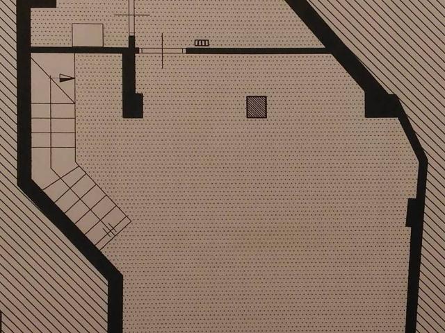 Locale Commerciale in affitto a Vigevano, Pavia