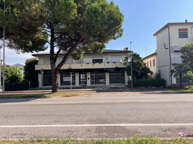 Locale Commerciale in affitto a Vigonza, Quartiere Pavan