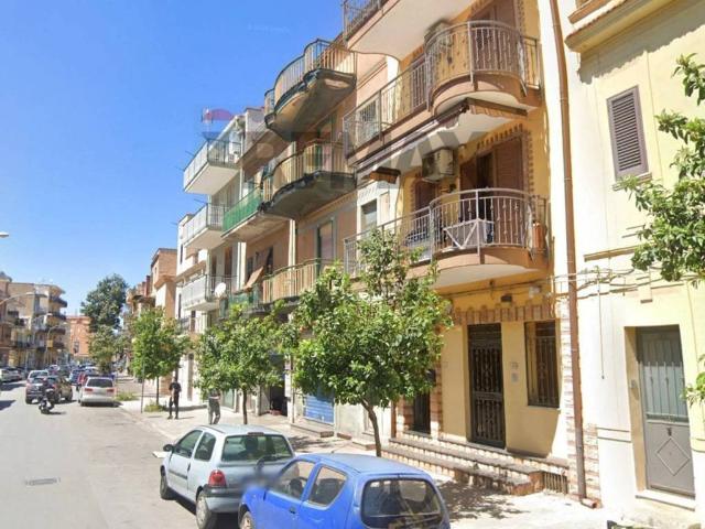 Locale Commerciale in affitto a Villabate, Sicilia