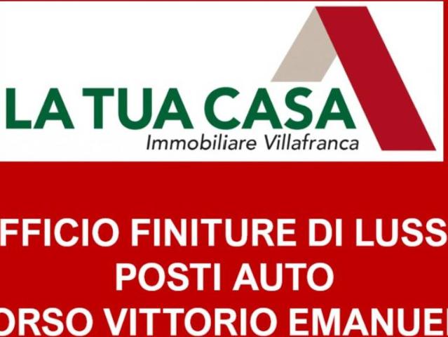 Locale Commerciale in affitto a Villafranca Di Verona, Veneto