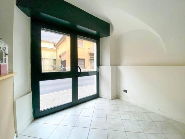 Locale Commerciale in affitto a Comunità montana della Valle Sabbia, Villanuova Sul Clisi